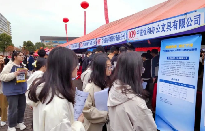 QQ截图20231213093413.png