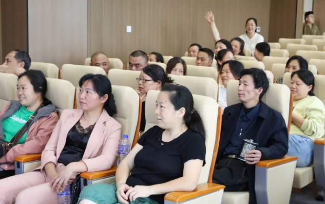 QQ20250512-092212.png